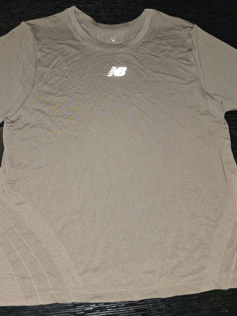 New Balance Men’s Brown Short-Sleeve Crew Performance Tee